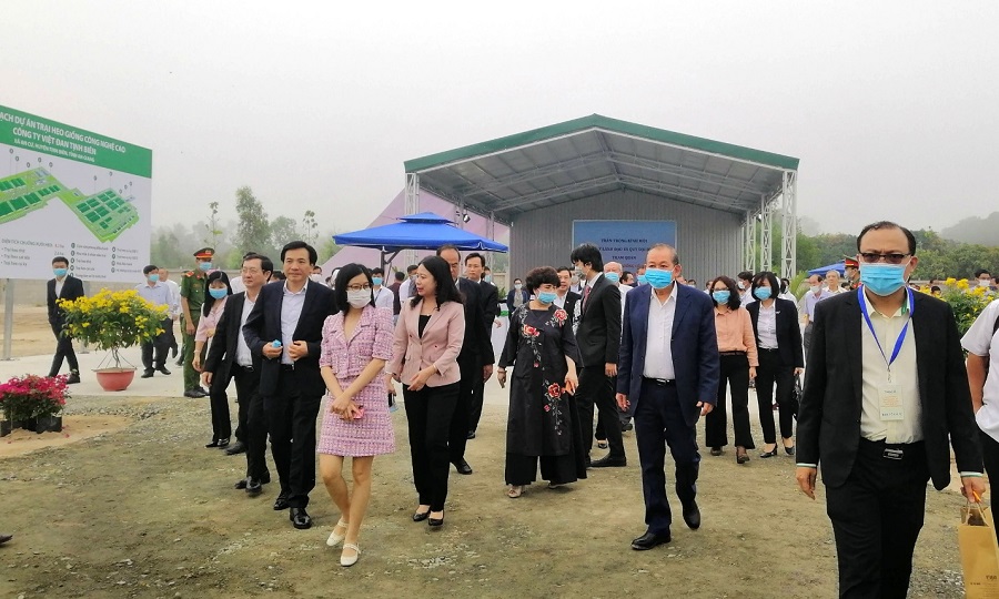 Central Leaders Visit — An Giang Hi-Tech Farm