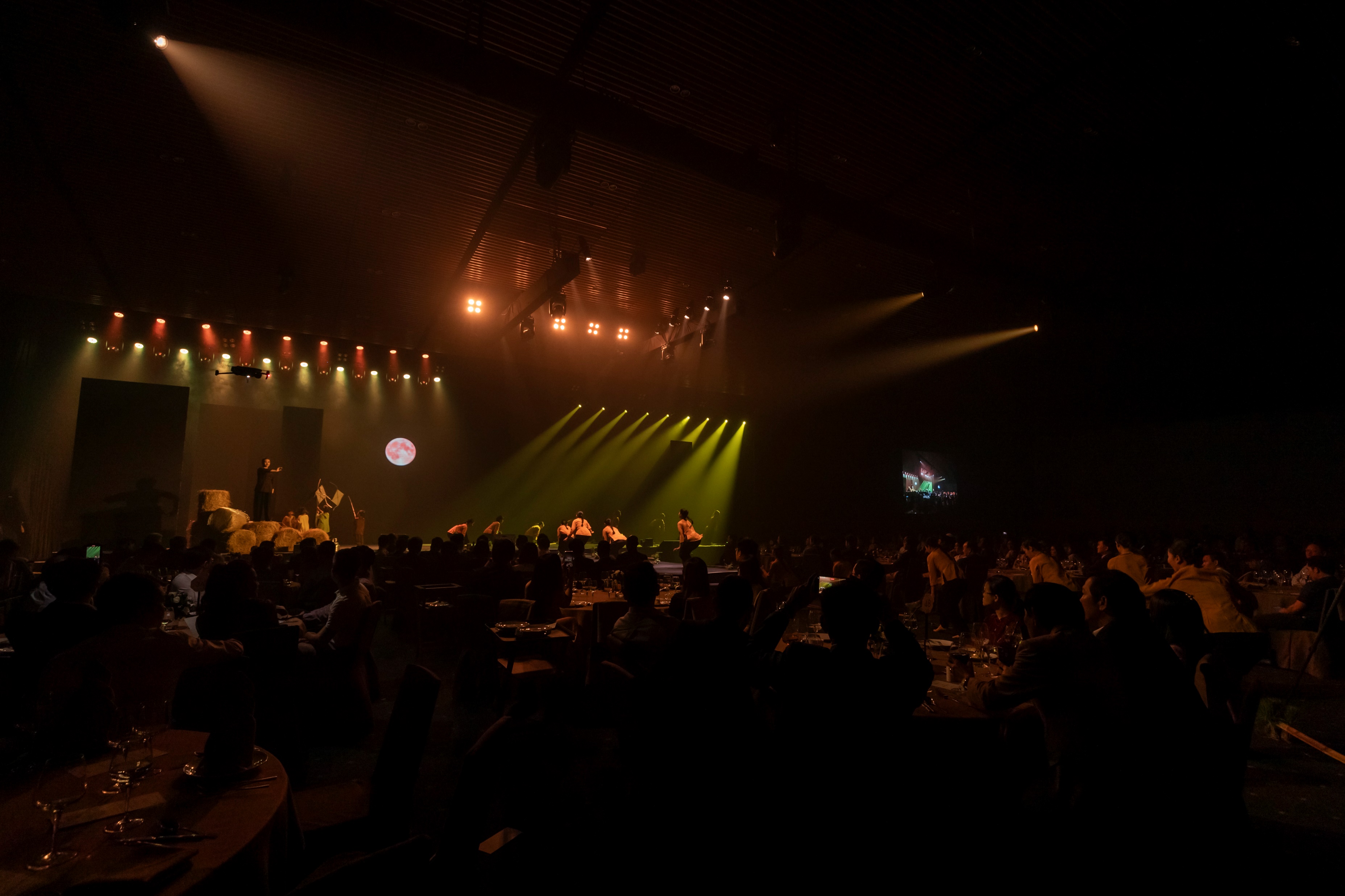 Lighting and stagecraft built for a landmark night.